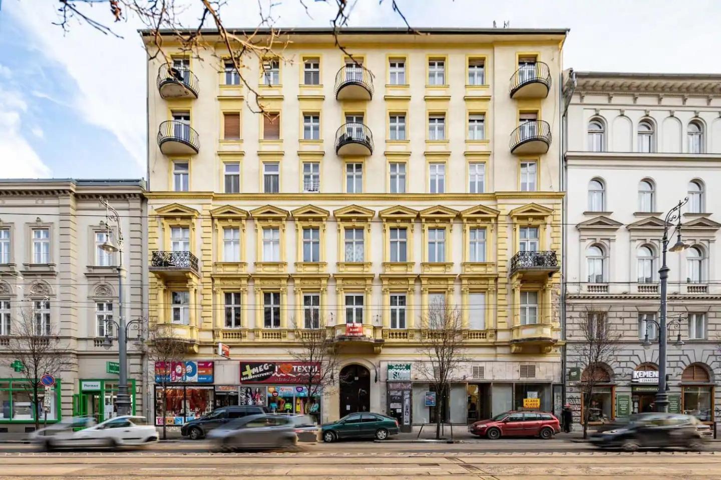 Vamhaz Boulevard Apartments Будапешт Экстерьер фото